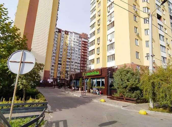 в жилом комплексе левитана,массив радужный Apartman