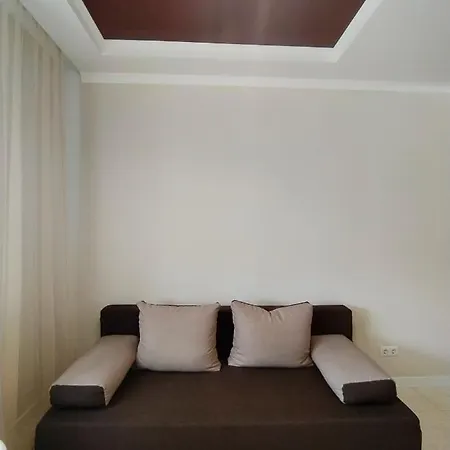 в жилом комплексе левитана,массив радужный Apartament