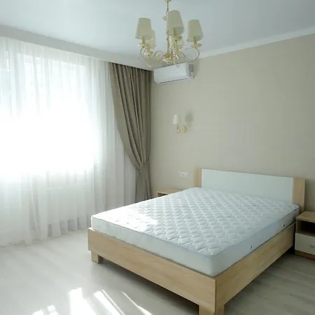 в жилом комплексе левитана,массив радужный Odessa